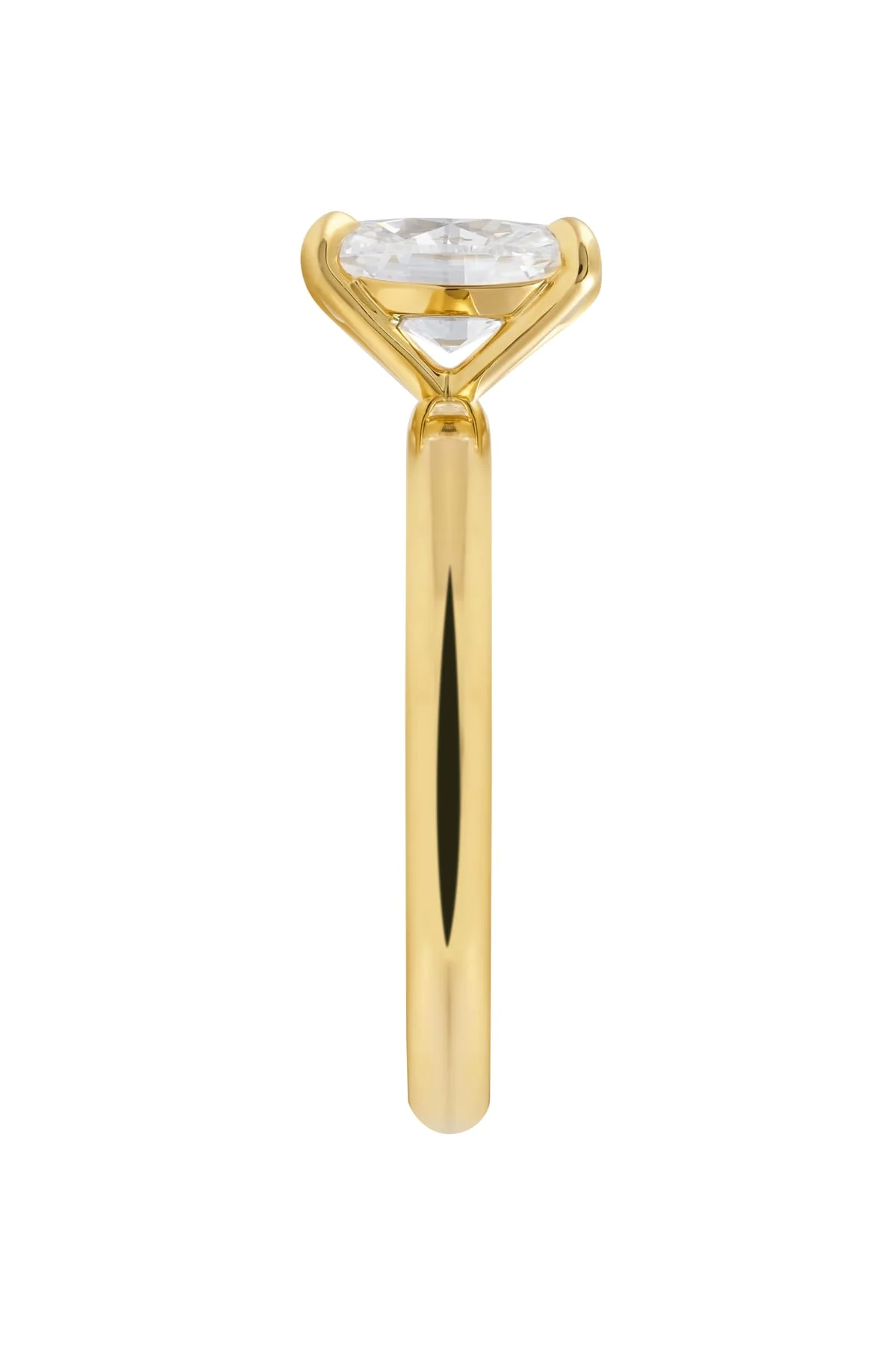 Oval Diamond Solitaire Engagement Ring in 18 Carat Yellow Gold - Image 3